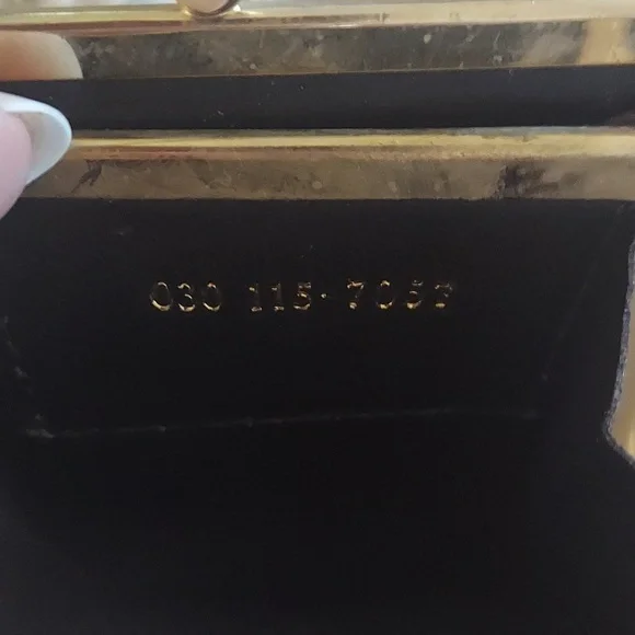 Authentic Gucci coin pouch vintage kisslock - Picture 6 of 7